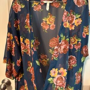 Matilda Jane Floral Kimono - Size M/L. EUC